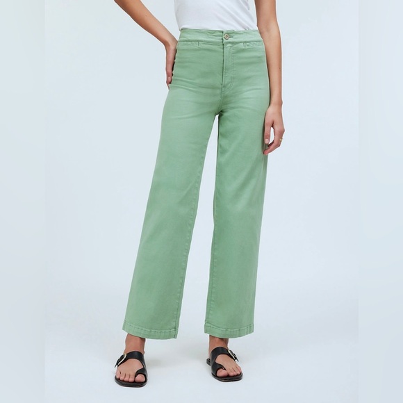 The Petite Emmett Wide-Leg Crop Pant: Welt Pocket Edition - Picture 2 of 5